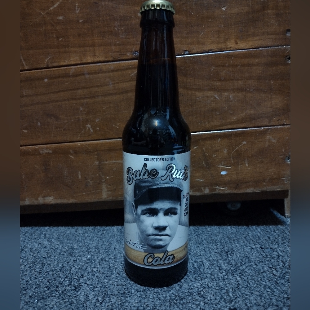 Babe Ruth Collector's Edition Cola Soda           12 FL OZ